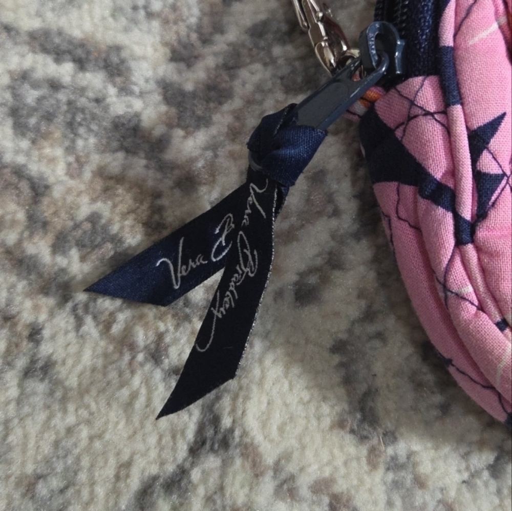 Vera Bradley Crossbody Little Hip Bag He Loves Me Pink  Print Quilted Mini Bag - Picture 3 of 8